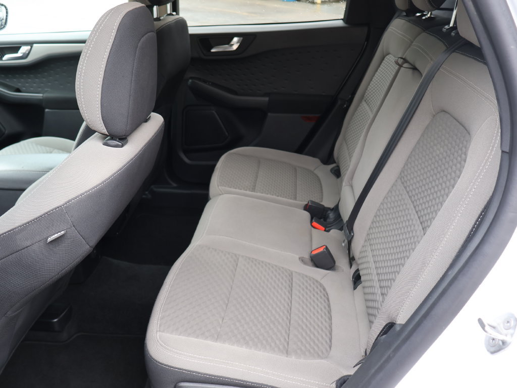 Used 2020 Ford Escape SE FWD image 9