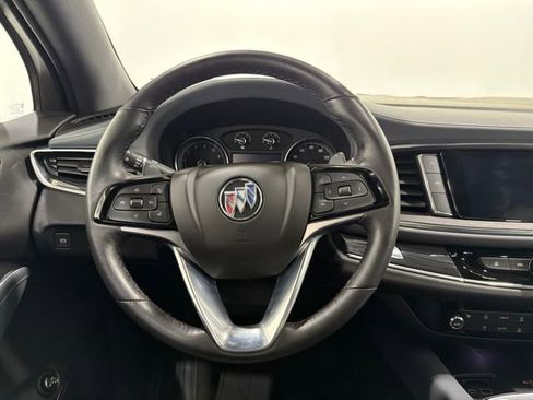 Used 2024 Buick Enclave Essence w/ Experience Buick Package AWD/4WD image 10