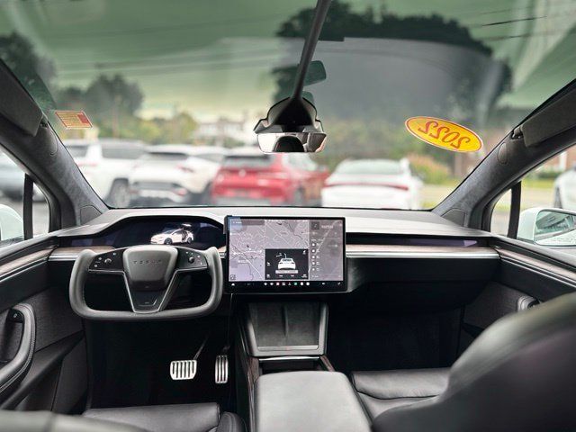 Used 2022 Tesla Model X AWD/4WD image 16