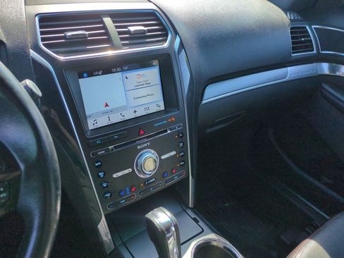 Used 2017 Ford Explorer Sport w/ Equipment Group 401A AWD/4WD image 29