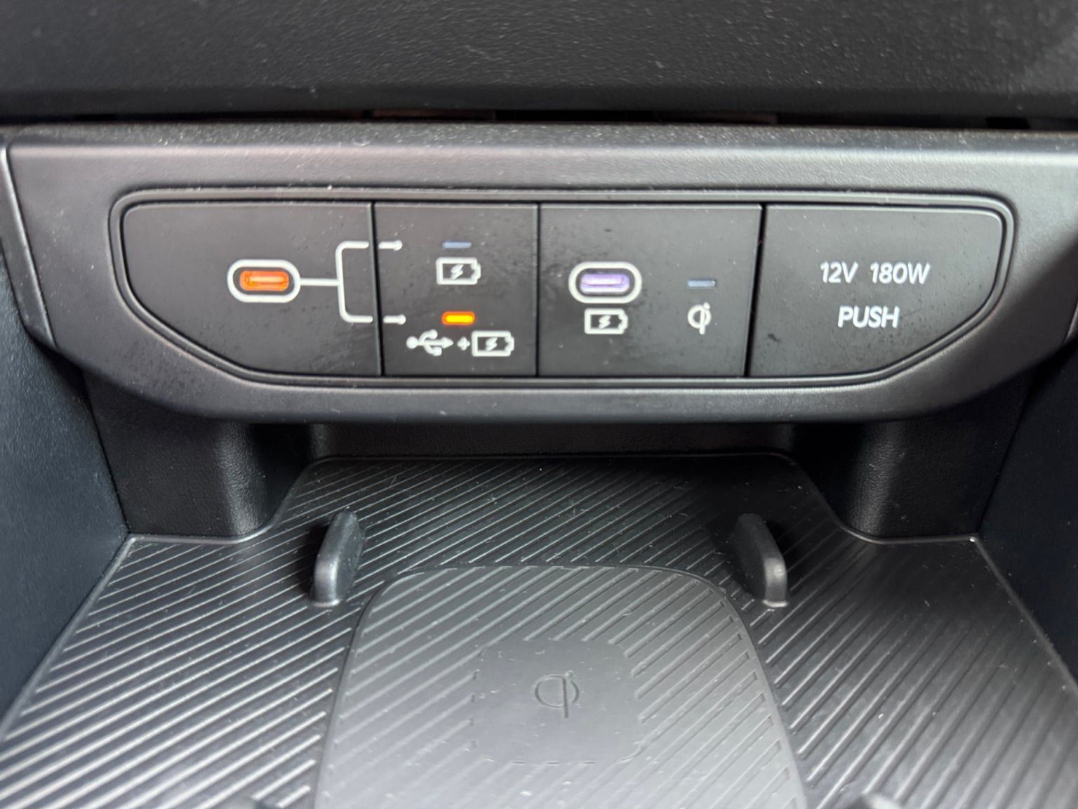 Used 2025 Kia K4 GT-Line w/ GT-Line Premium Package FWD image 25