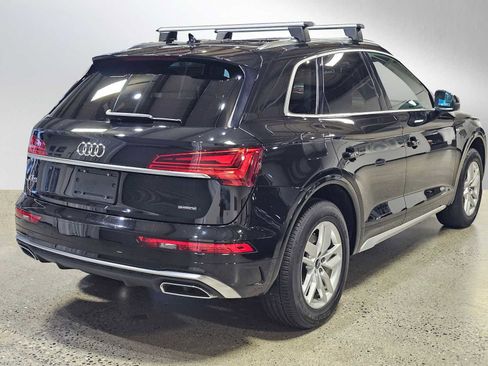 Used 2023 Audi Q5 2.0T Premium w/ Convenience Package image 7