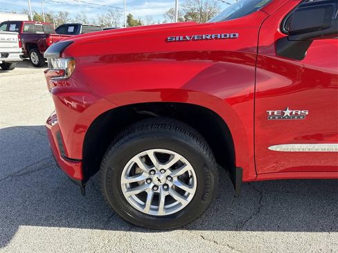 Used 2020 Chevrolet Silverado 1500 RST w/ Texas Edition image 30