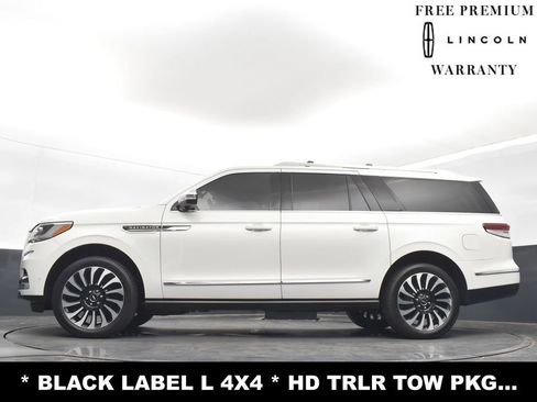 Used 2022 Lincoln Navigator L Black Label image 28