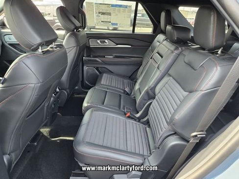 New 2026 Ford Explorer ST-Line RWD image 6