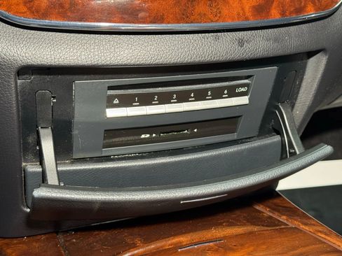 Used 2013 Mercedes-Benz S 550 image 42