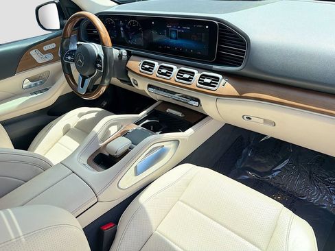 Used 2020 Mercedes-Benz GLE 350 w/ AMG Line Exterior image 13