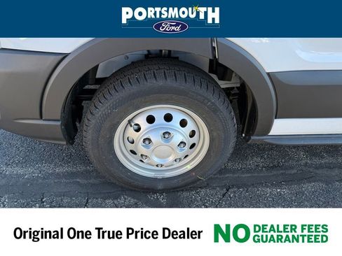 New 2026 Ford Transit 250 Low Roof AWD w/ Exterior Upgrade Package image 30