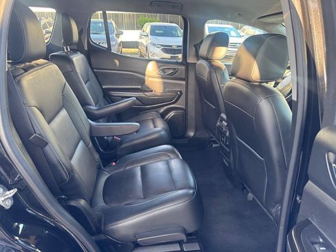 Used 2018 GMC Acadia SLT FWD image 18