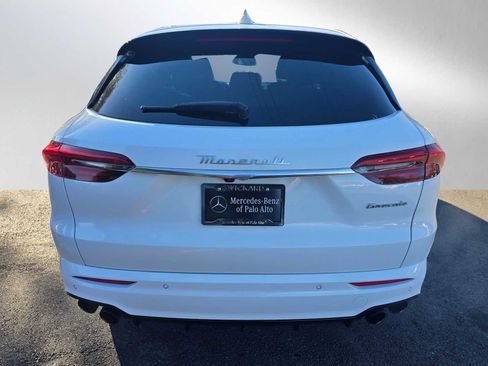 Used 2023 Maserati Grecale GT image 4