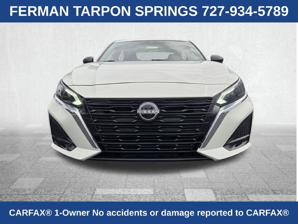 Used 2025 Nissan Altima 2.5 SV FWD image 2