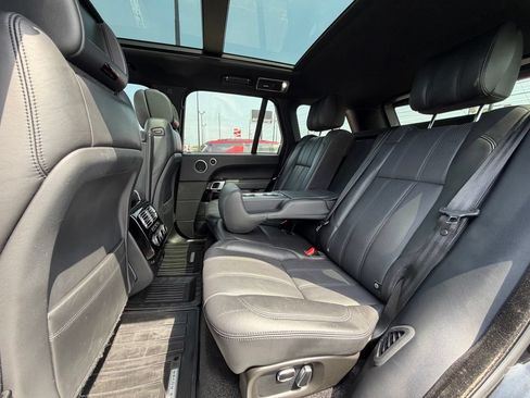 Used 2015 Land Rover Range Rover Supercharged AWD/4WD image 22