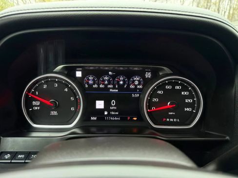 Used 2020 Chevrolet Silverado 1500 High Country w/ Technology Package AWD/4WD image 15