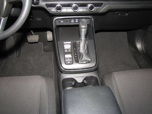 Certified 2024 Honda CR-V EX image 15
