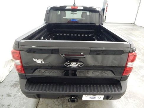 New 2025 Ford Maverick XLT w/ XLT Luxury Package image 5