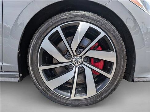 Used 2021 Volkswagen Jetta GLI FWD image 22