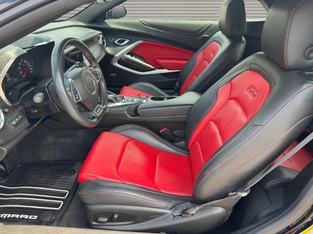 Used 2017 Chevrolet Camaro SS RWD image 10