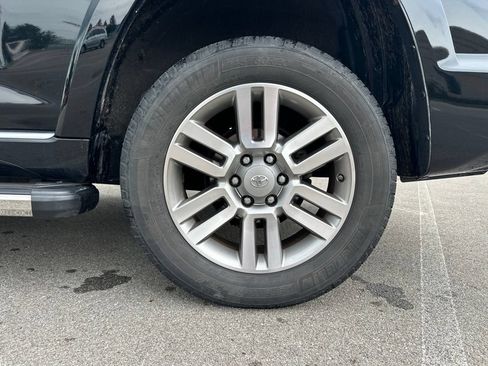 Used 2013 Toyota 4Runner Limited AWD/4WD image 6