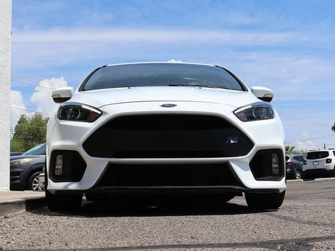 Used 2017 Ford Focus RS AWD/4WD image 17
