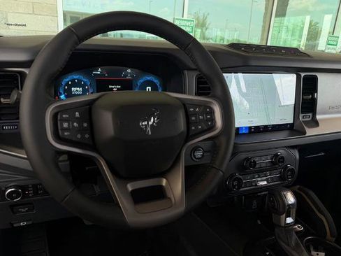 New 2026 Ford Bronco Badlands AWD/4WD image 12