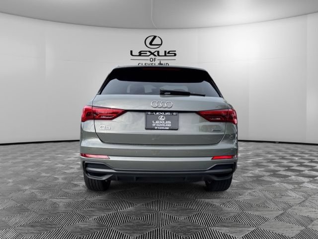 Used 2024 Audi Q3 2.0T Premium w/ Convenience Package AWD/4WD image 6
