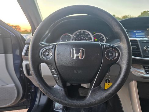 Used 2013 Honda Accord LX image 38