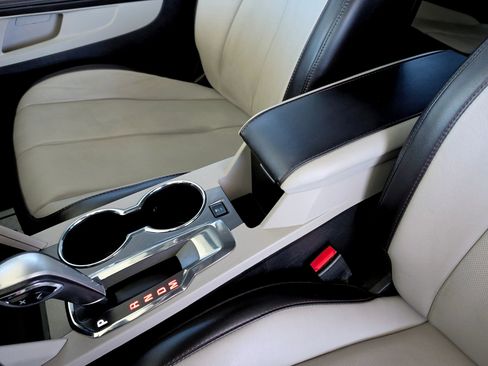 Used 2014 GMC Terrain SLT image 27