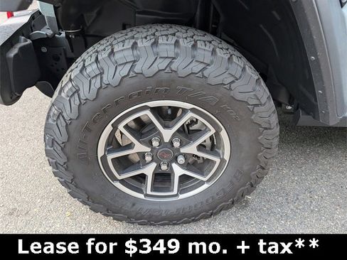 Used 2024 Jeep Wrangler Unlimited Rubicon w/ Convenience Group image 4