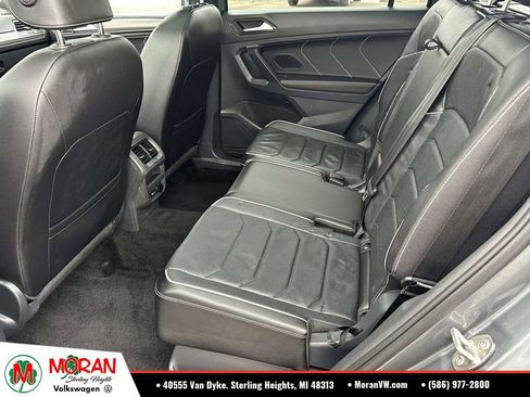 Certified 2024 Volkswagen Tiguan SEL R-Line AWD/4WD image 15
