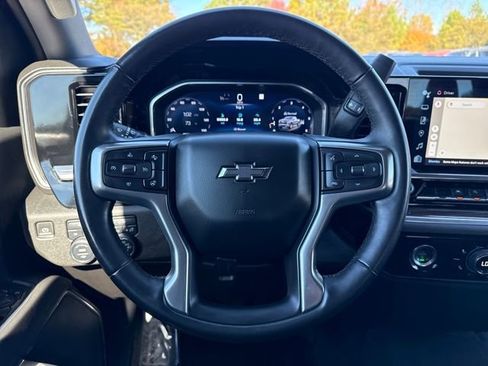 Used 2023 Chevrolet Silverado 1500 RST image 14