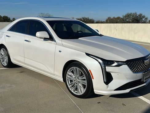 Used 2025 Cadillac CT4 Premium Luxury image 15