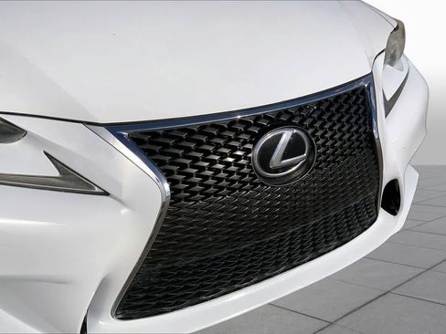 Used 2014 Lexus IS 350 w/ F Sport Package RWD image 29
