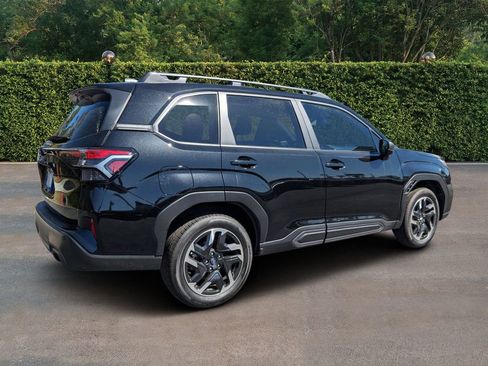 Used 2025 Subaru Forester Limited w/ Popular Package #2 AWD/4WD image 3