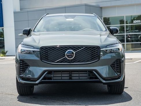 New 2026 Volvo XC60 T8 Ultra w/ Climate Package AWD/4WD image 2