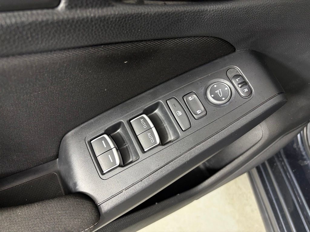 Used 2025 Honda Civic Sport image 17