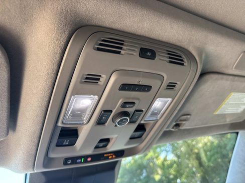 Certified 2024 Cadillac Escalade Sport Platinum w/ LPO, ONYX Package AWD/4WD image 35
