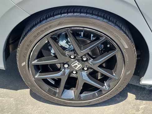 Certified 2025 Honda Civic Sport image 7