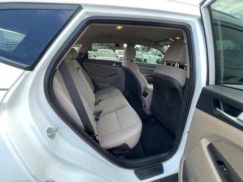 Used 2021 Hyundai Tucson Sport w/ Cargo Package FWD image 8