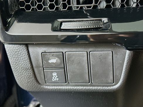 Used 2024 Honda CR-V EX-L image 17