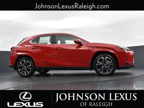 Used 2025 Lexus UX 300h FWD w/ Accessory Package (Z1) image 21