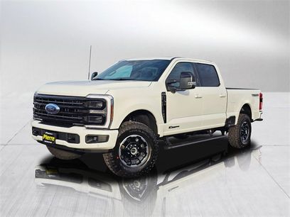 New 2026 Ford F250 Platinum w/ Tremor Off-Road Package