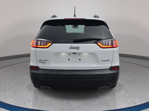 Used 2022 Jeep Cherokee Latitude Lux w/ Sun & Sound Group AWD/4WD image 6