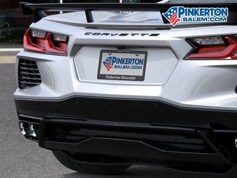 New 2026 Chevrolet Corvette Stingray Coupe w/ Z51 Performance Package RWD image 14