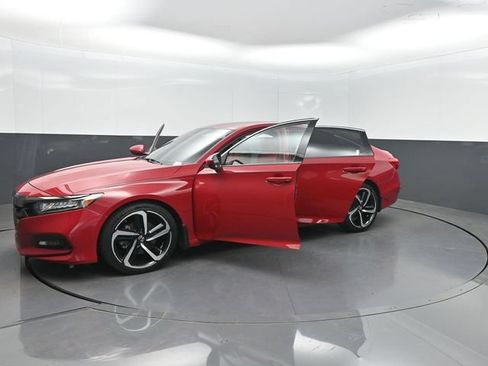 Used 2019 Honda Accord Sport image 34