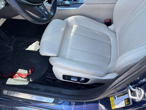 Used 2022 BMW 330i Sedan w/ Driving Assistance Package RWD image 12