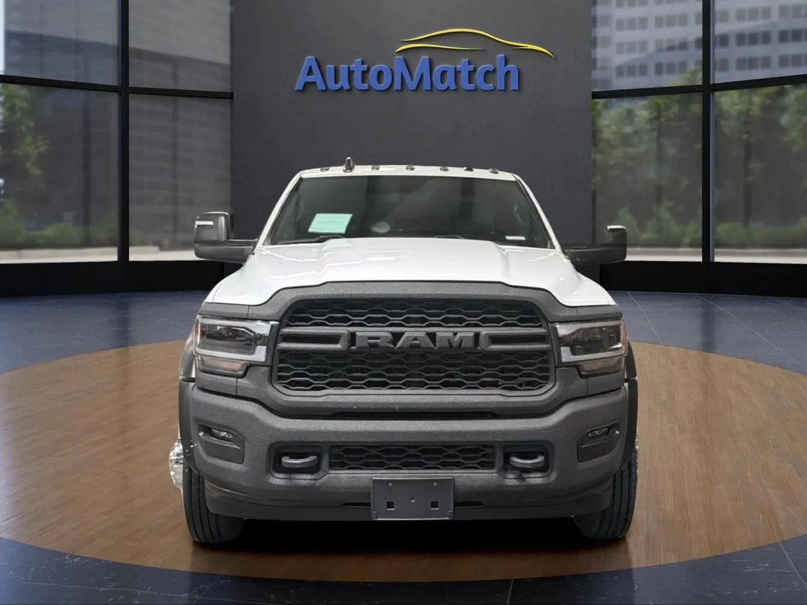 Used 2024 RAM 4500 SLT w/ Quick Order Package 2YG SLT AWD/4WD image 3