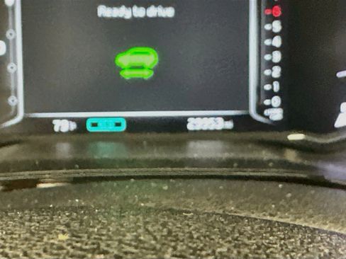 Used 2022 Kia Niro EX FWD image 19