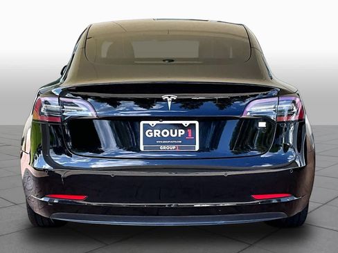 Used 2021 Tesla Model 3 Standard Range Plus RWD image 4