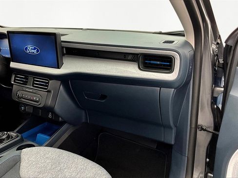 Used 2025 Ford Maverick XLT w/ Equipment Group 302A image 17