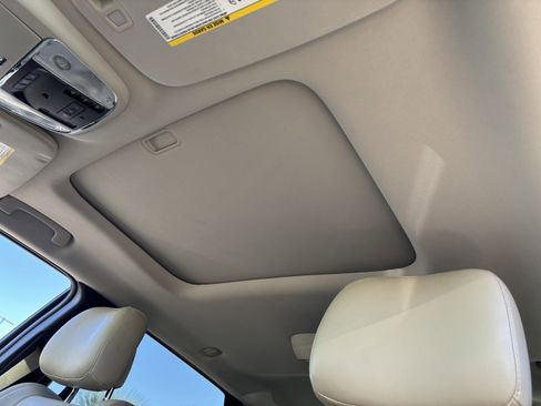 Used 2014 Dodge Durango Citadel w/ Mopar Chrome Appearance Group image 16